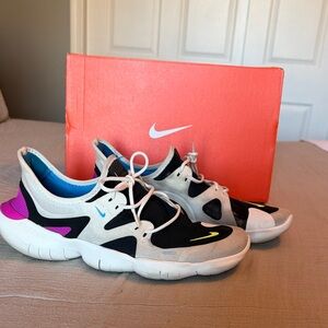 NIKE FREE RUN 5.0